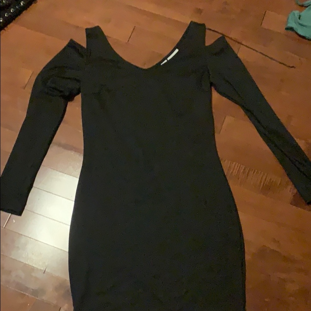 COLD SHOULDER DRESS
